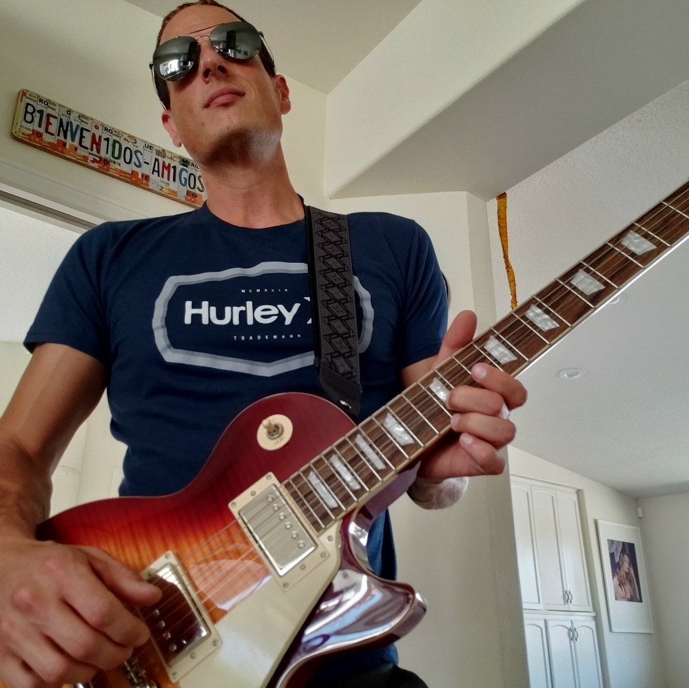 Meet your Posher, Robert